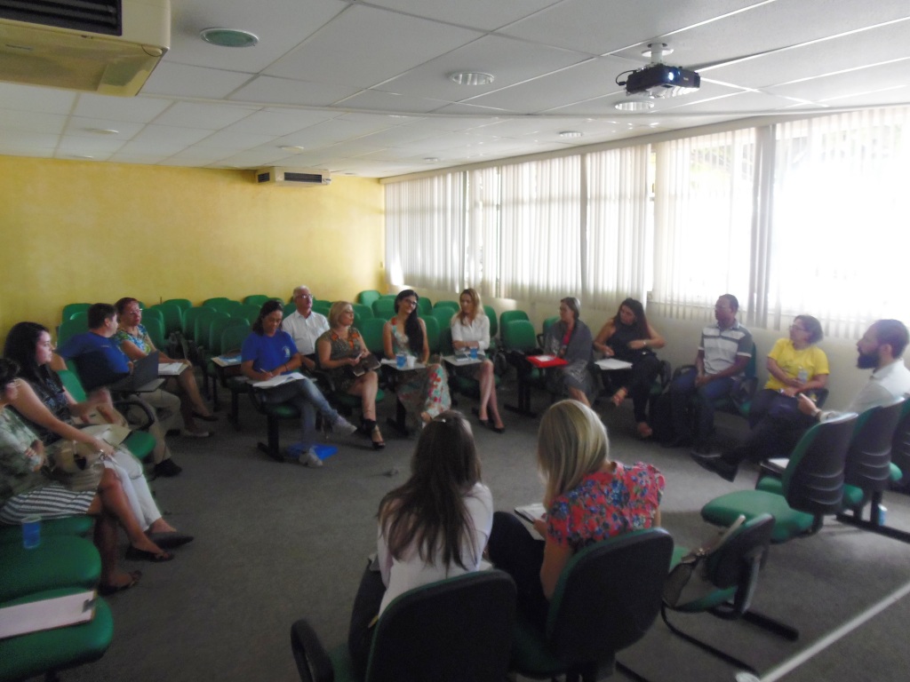 Projeto Vida no Trânsito realiza oficina no auditório da SMTT - SMTT Aracaju
